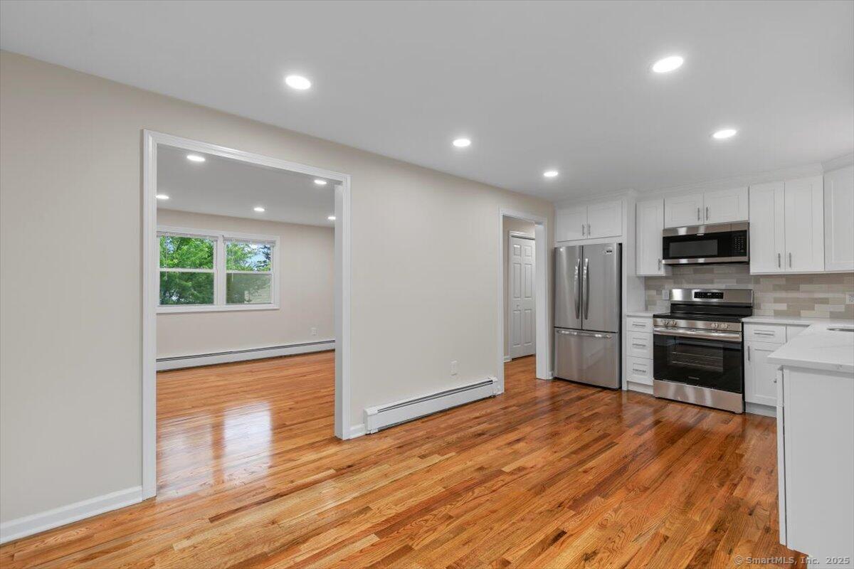 258 Cartpath Drive, Meriden, Connecticut image 12
