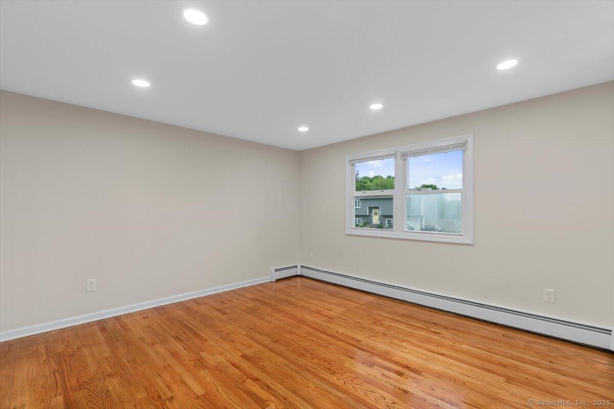 258 Cartpath Drive, Meriden, Connecticut image 6