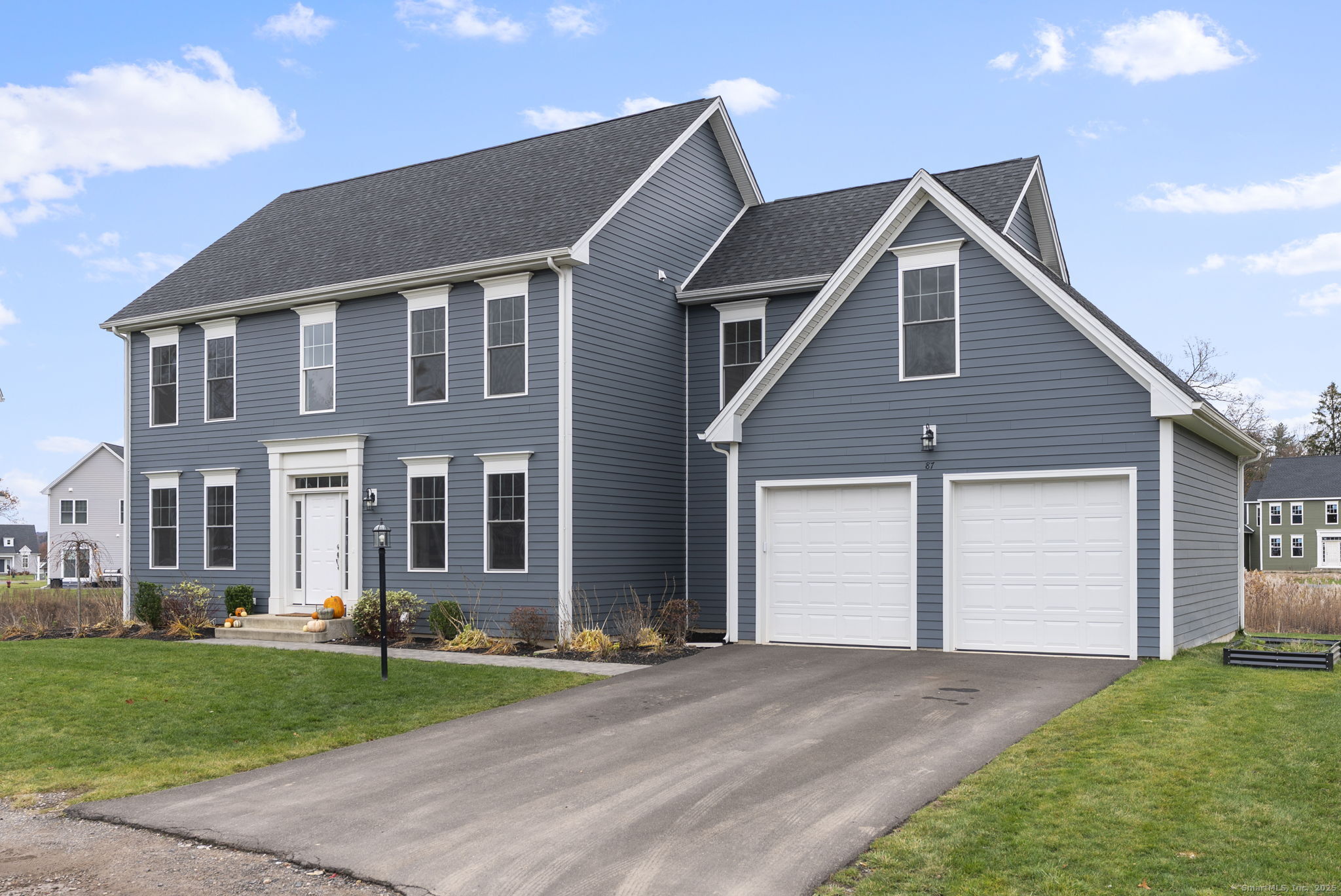 87 Cambridge Court 87