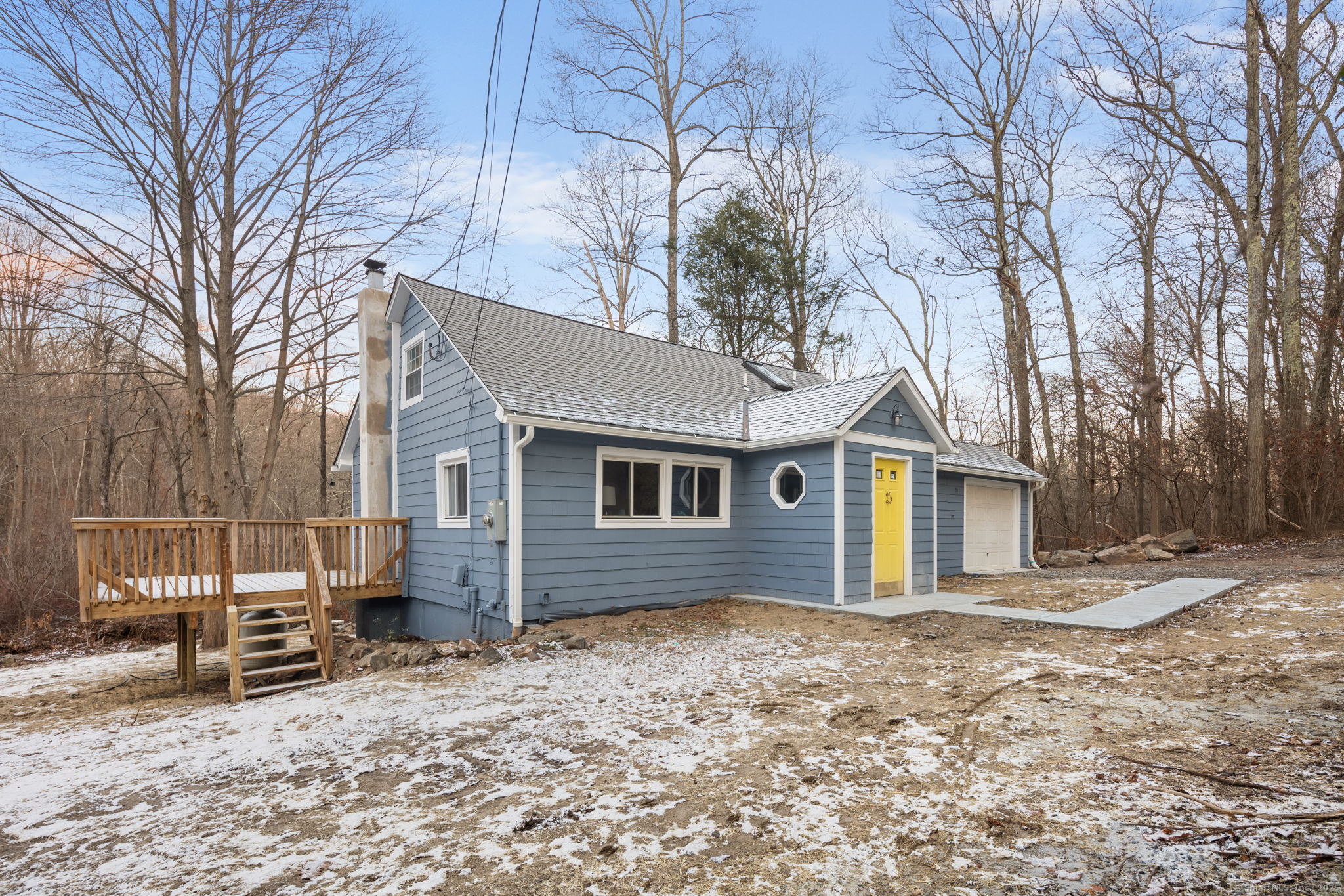 201 Middle River Road, Danbury, Connecticut image 2