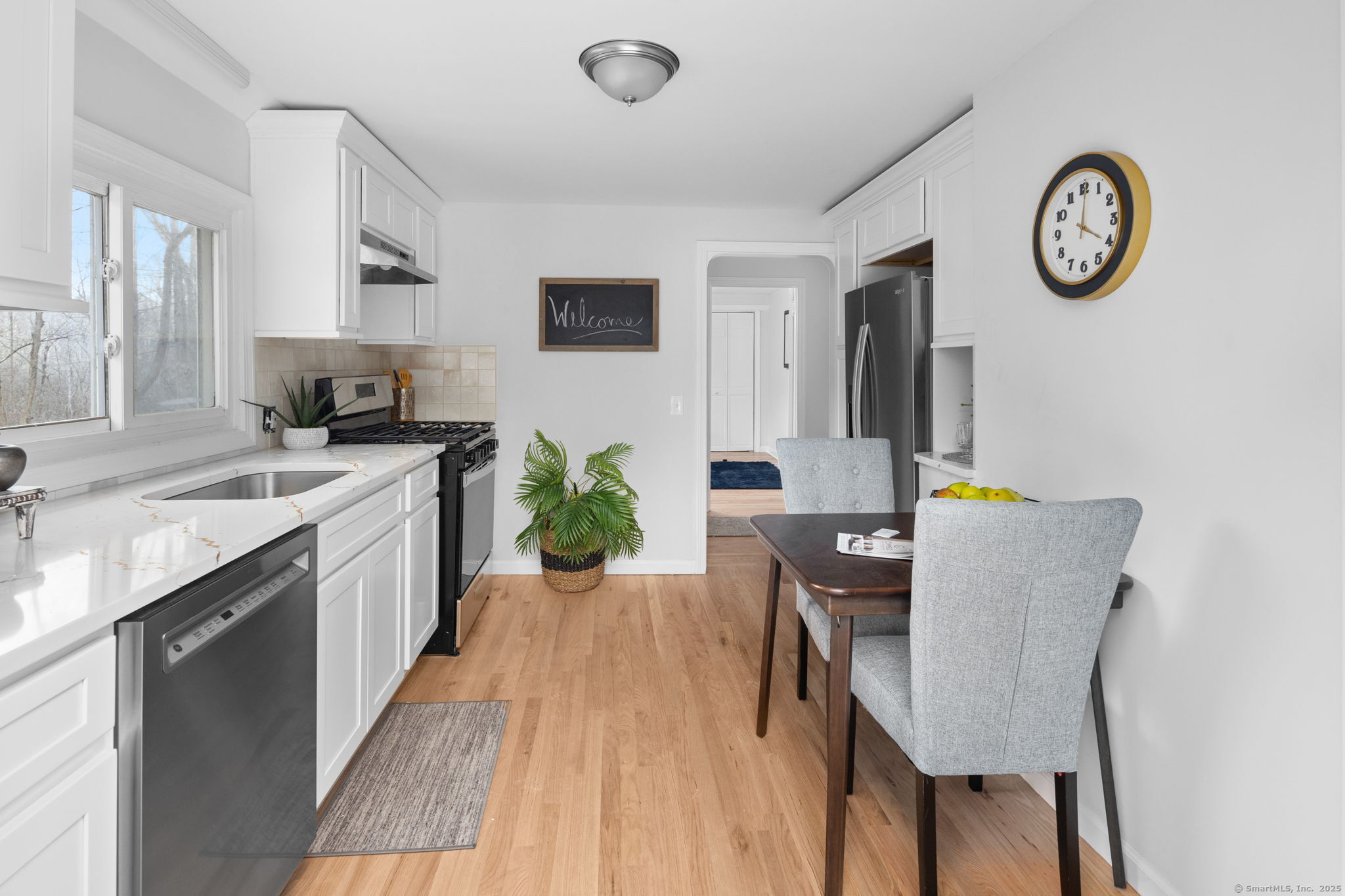 201 Middle River Road, Danbury, Connecticut image 19