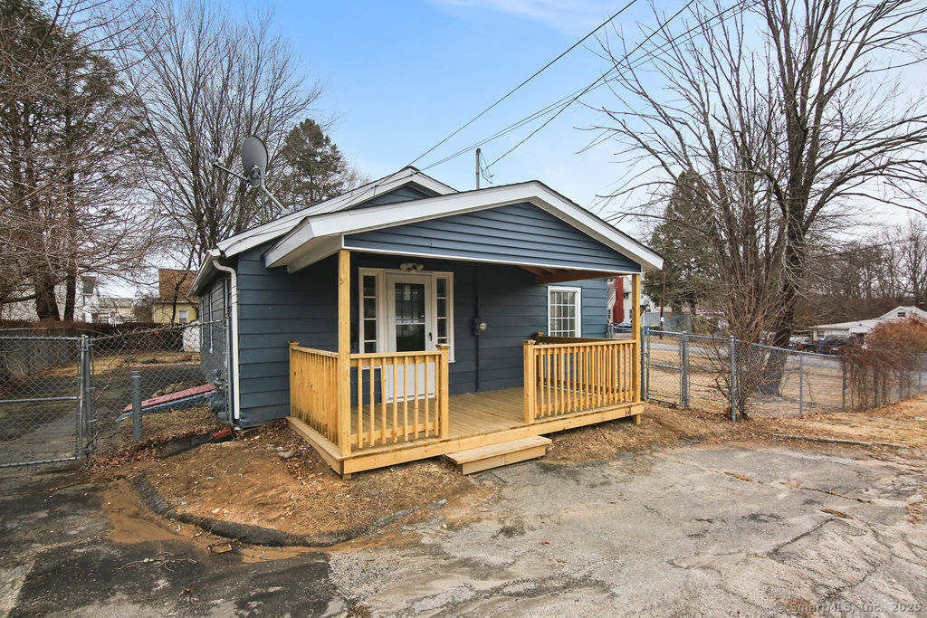 303 Mansfield Avenue, Waterbury, Connecticut image 10