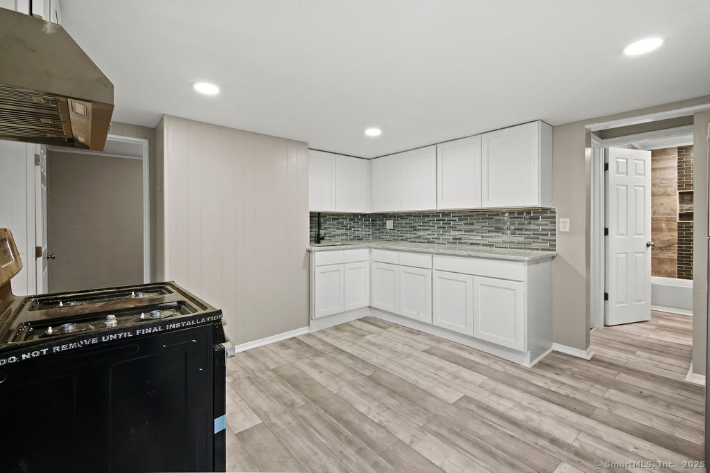 303 Mansfield Avenue, Waterbury, Connecticut image 13