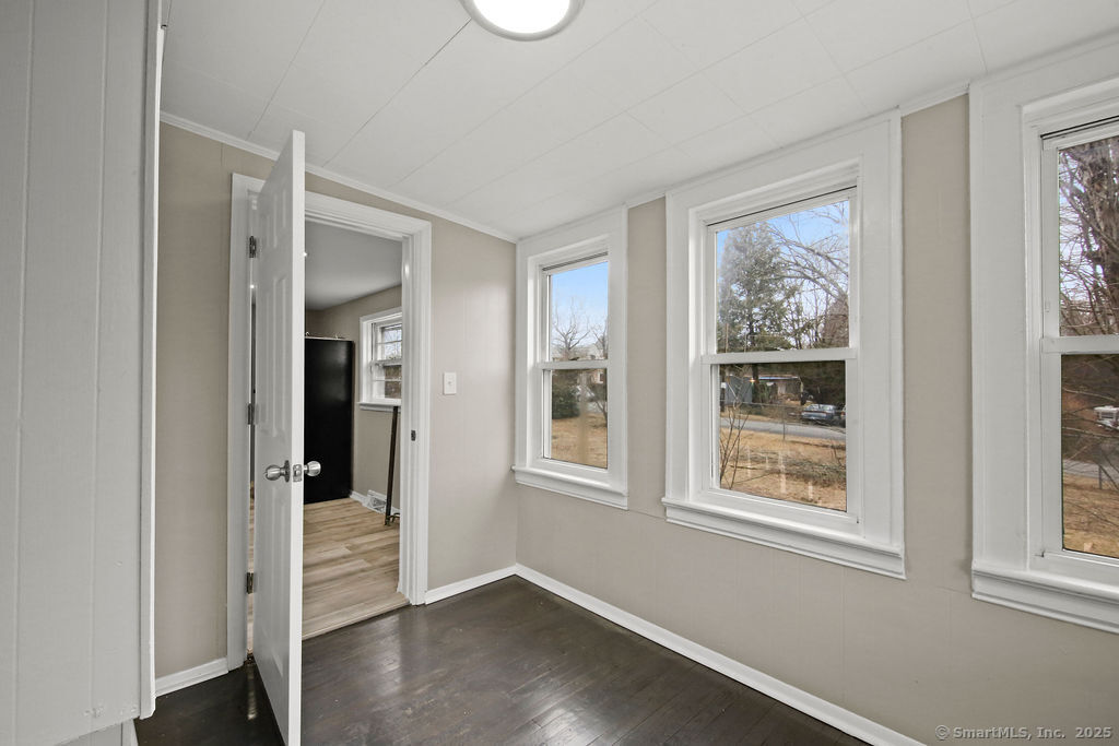 303 Mansfield Avenue, Waterbury, Connecticut image 21