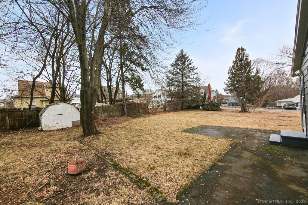 303 Mansfield Avenue, Waterbury, Connecticut image 8