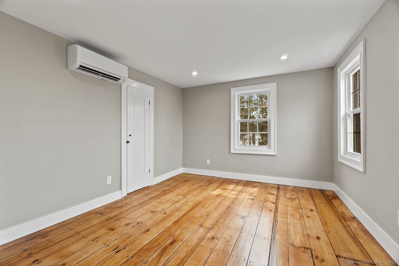 280 Mill Road, North Haven, Connecticut image 37