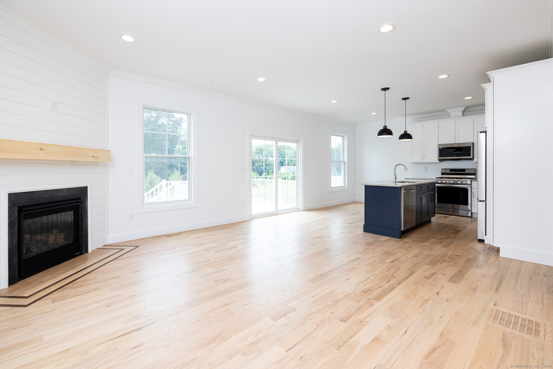 21 Oakwood Circle #6, Plainville, Connecticut image 4