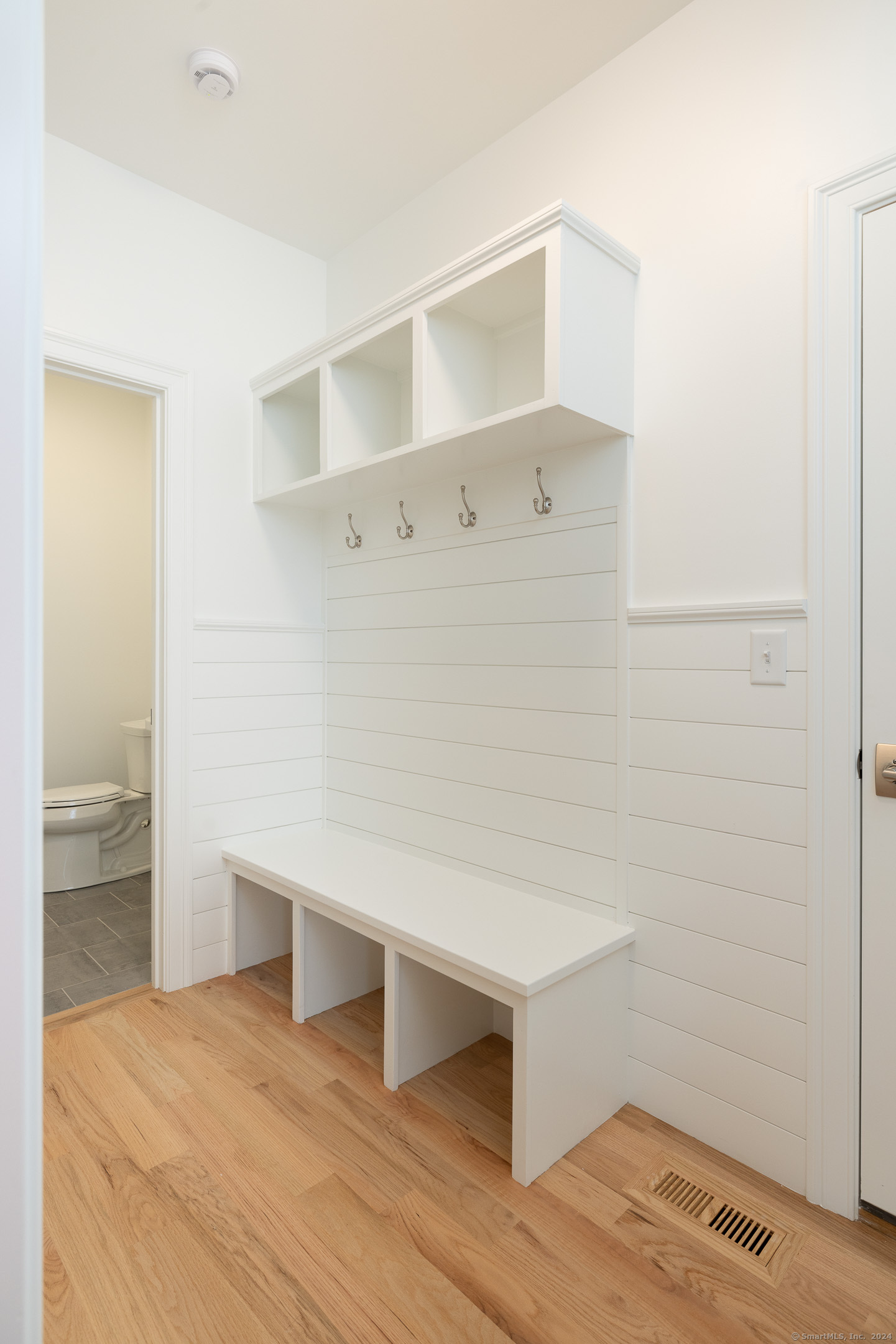 21 Oakwood Circle #6, Plainville, Connecticut image 18
