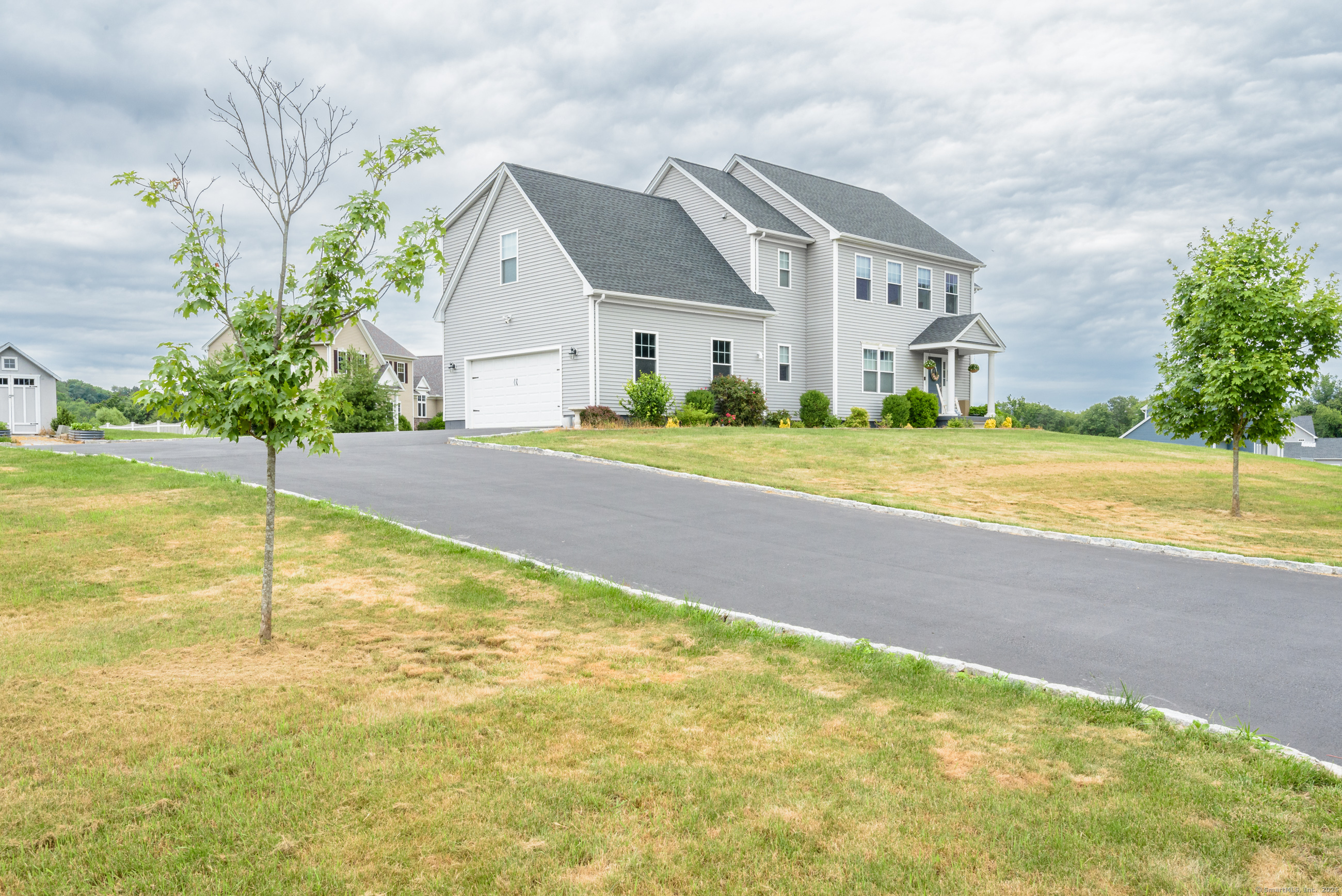 17 Farmington Drive