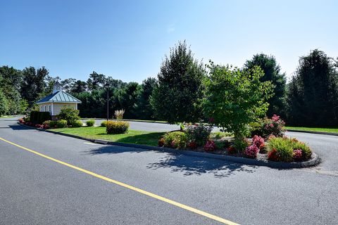 Tiny photo for 15 Pepin Place #15, South Windsor, CT 06074 (MLS # 24157383)