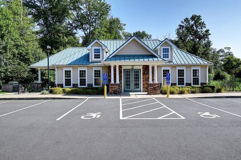 Tiny photo for 15 Pepin Place #15, South Windsor, CT 06074 (MLS # 24157383)