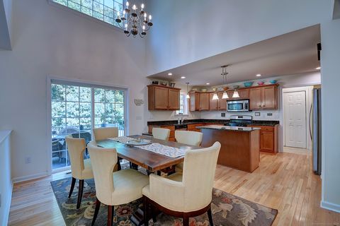 Tiny photo for 15 Pepin Place #15, South Windsor, CT 06074 (MLS # 24157383)