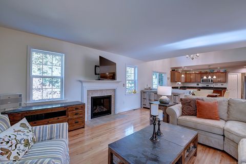 Tiny photo for 15 Pepin Place #15, South Windsor, CT 06074 (MLS # 24157383)