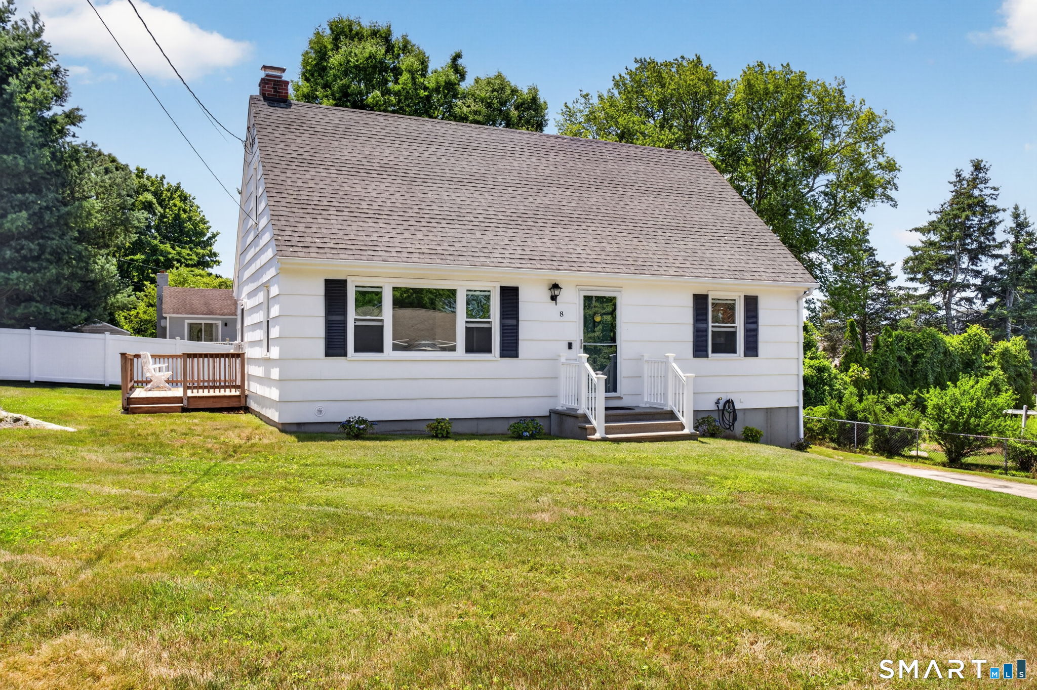8 Pleasant Street