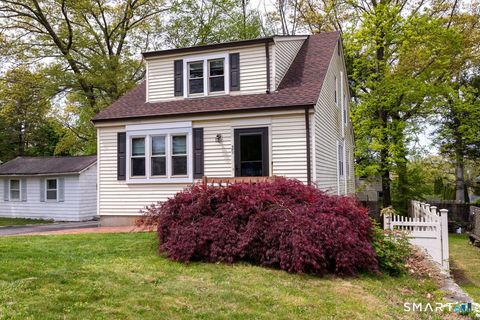 Photo of 29 Namonee Trail, East Hampton, CT 06424 (MLS # 24176049)