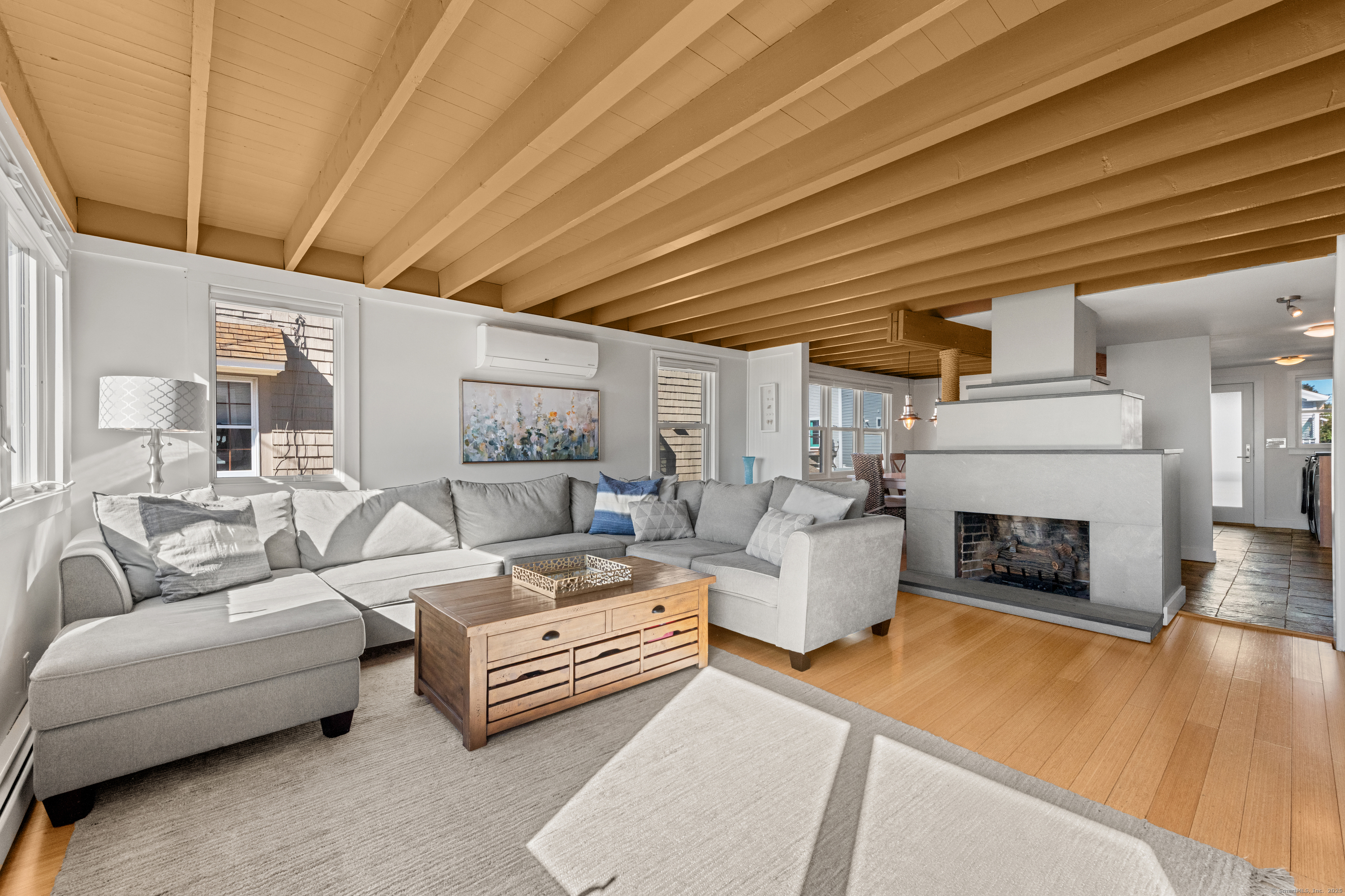 16 Point Beach Drive