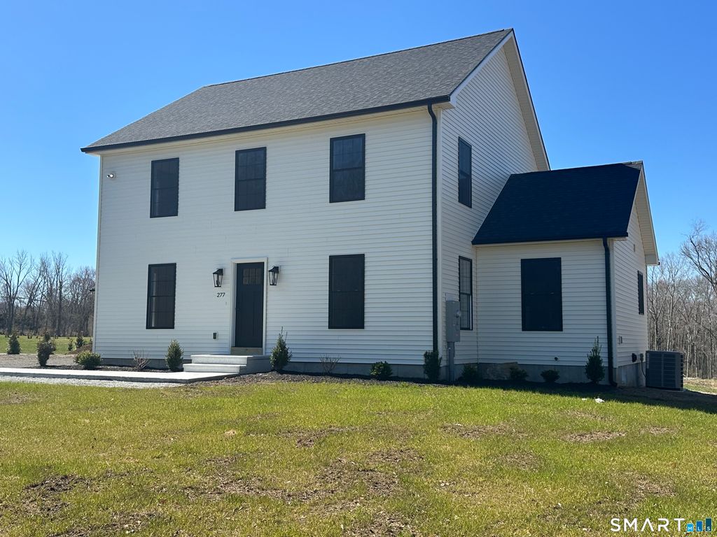 Photo of 277 Moosup Pond Road, Plainfield, CT 06354 (MLS # 24152109)