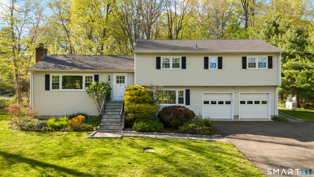 Photo of 167 Larkspur Road, Stamford, CT 06903 (MLS # 24154062)