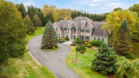Photo of 4 Wentworth Drive, Newtown, CT 06470 (MLS # 24133604)