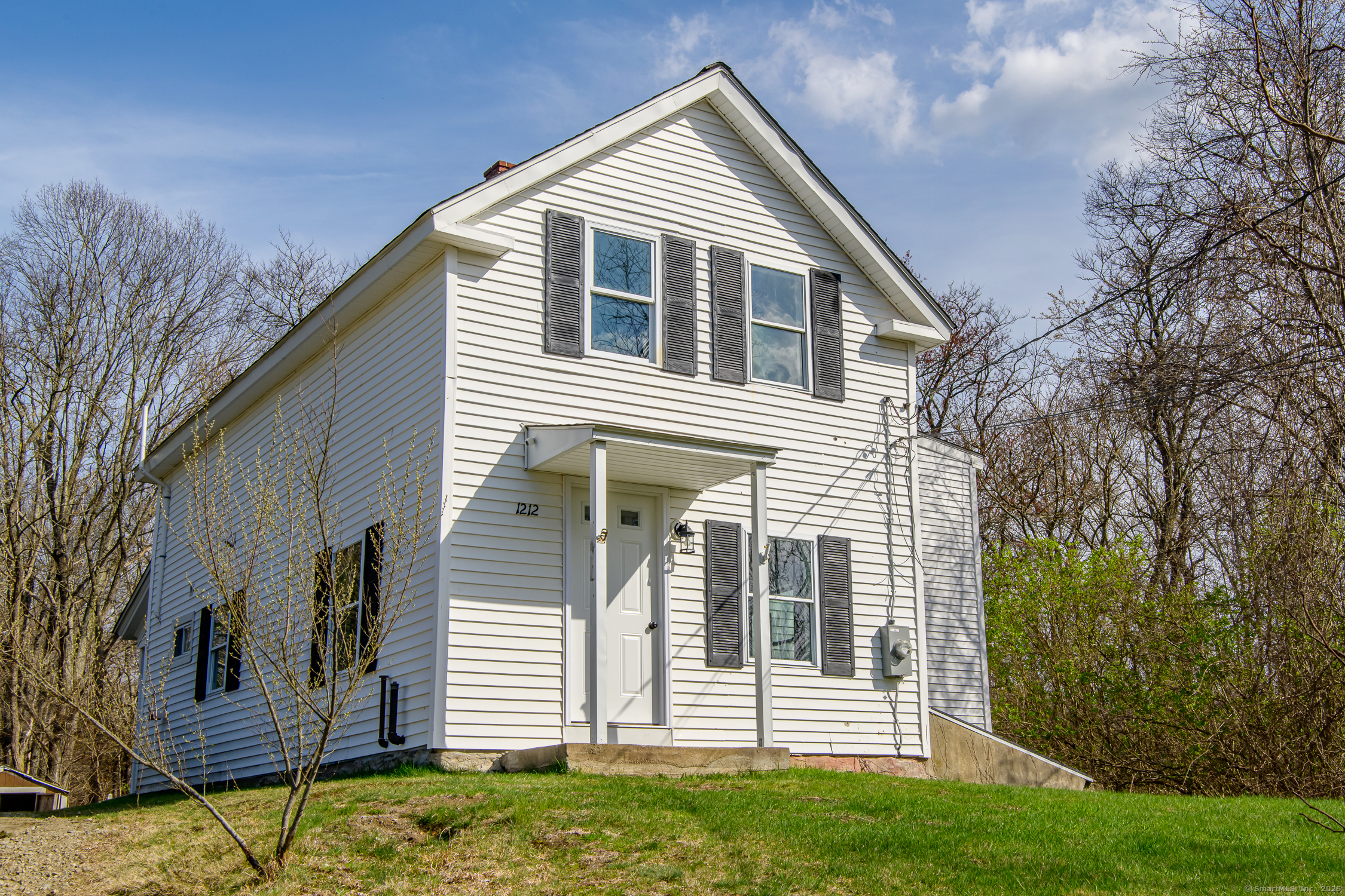 Norwich Road, Plainfield, Connecticut - 3 Bedrooms  
2 Bathrooms  
6 Rooms - 