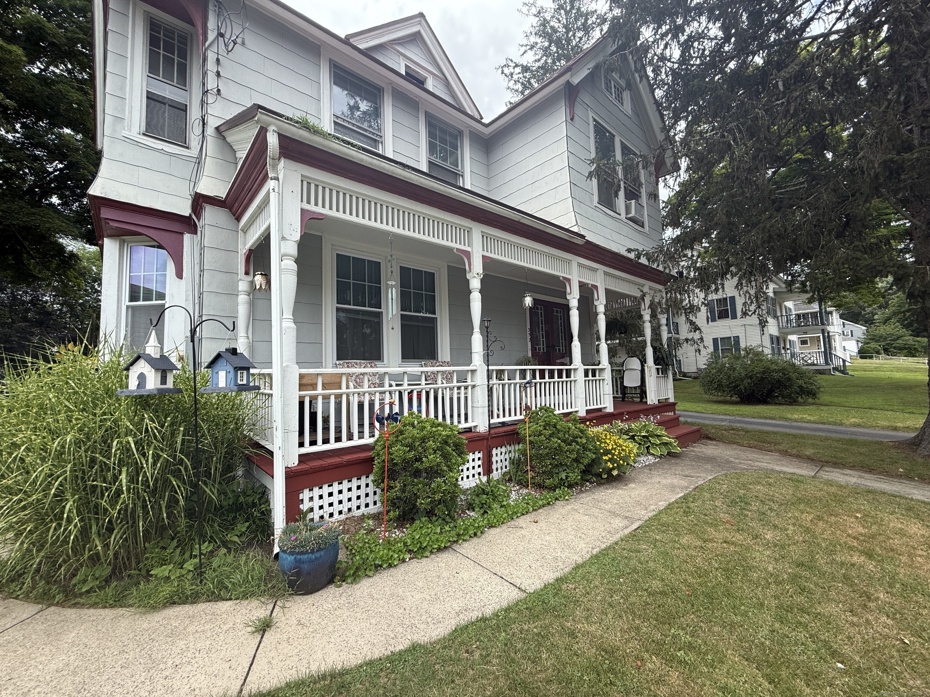 352 Church Street
