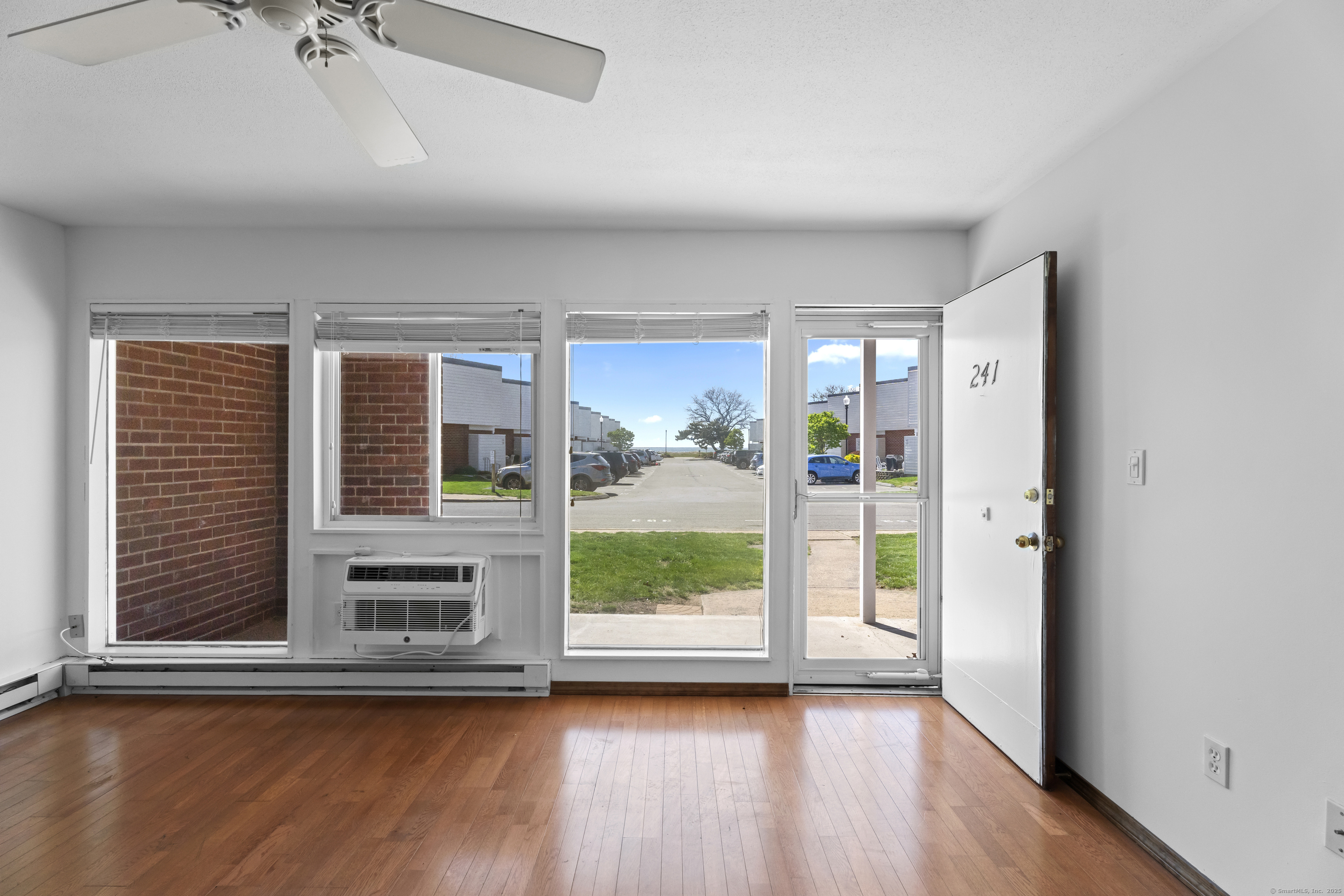 241 West Walk #241, West Haven, Connecticut image 6