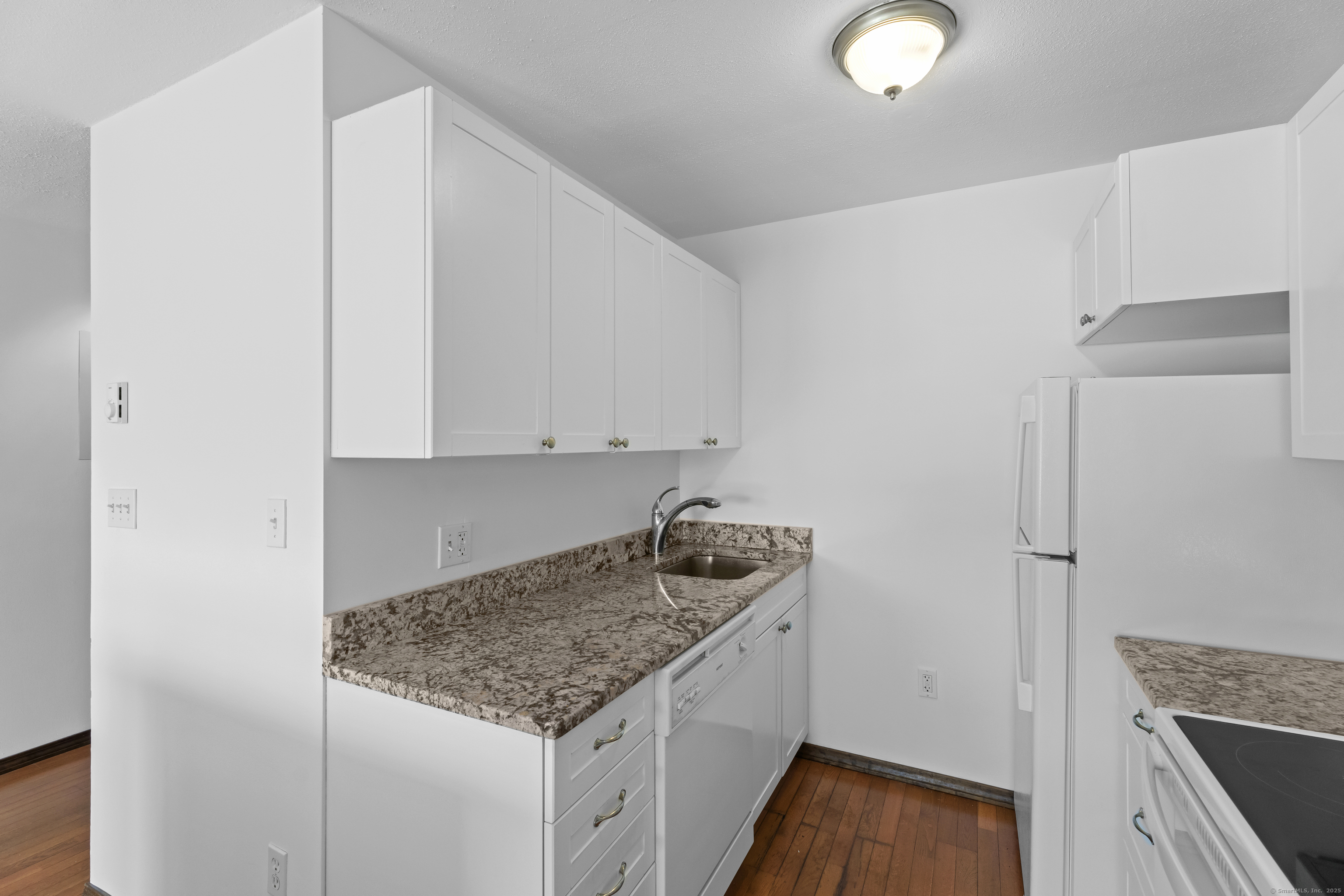 241 West Walk #241, West Haven, Connecticut image 14