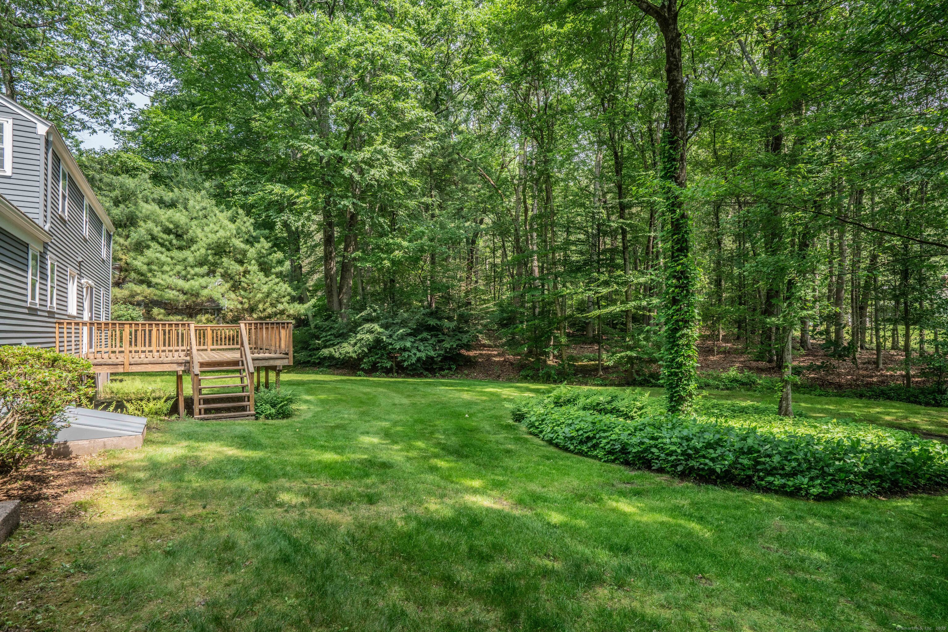 Glastonbury, Connecticut 06033, United States, 4 Bedrooms Bedrooms, ,3 BathroomsBathrooms,Residential,Pending,143426