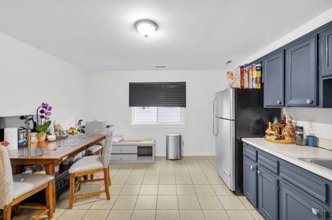 Tiny photo for 14 Ferris Avenue #APT 9, Norwalk, CT 06854 (MLS # 24152954)