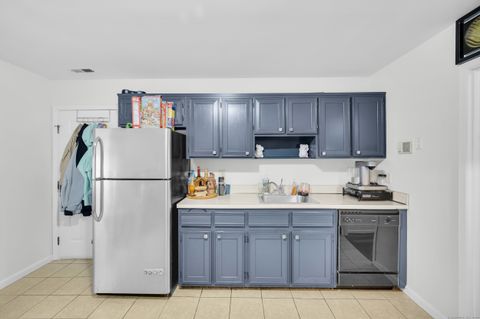 Tiny photo for 14 Ferris Avenue #APT 9, Norwalk, CT 06854 (MLS # 24152954)