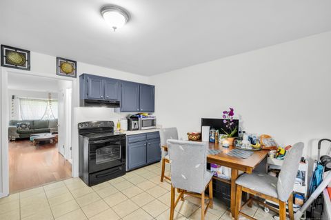 Tiny photo for 14 Ferris Avenue #APT 9, Norwalk, CT 06854 (MLS # 24152954)
