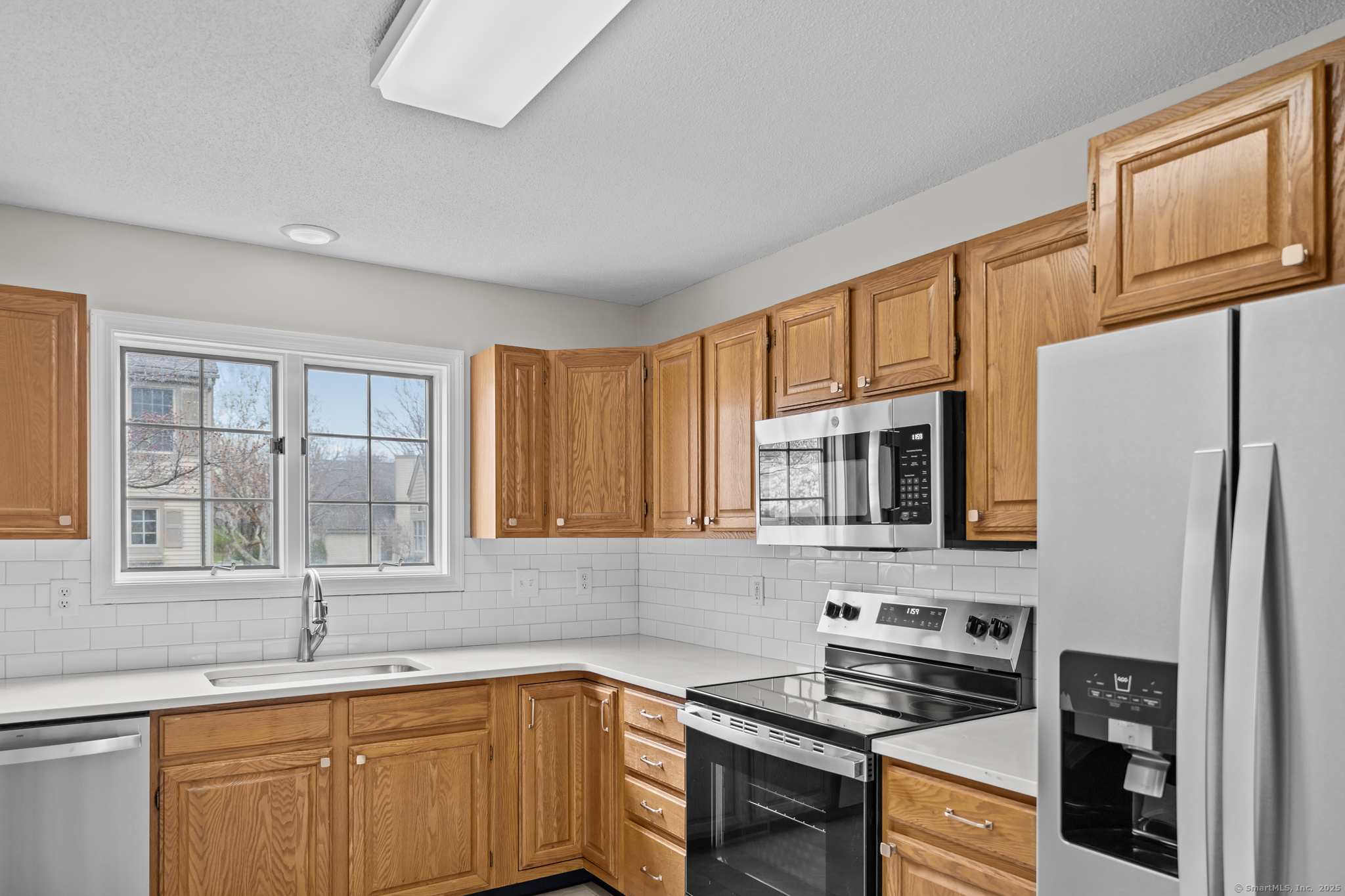 34 Elderkin Crossing #34, Norwich, Connecticut image 6