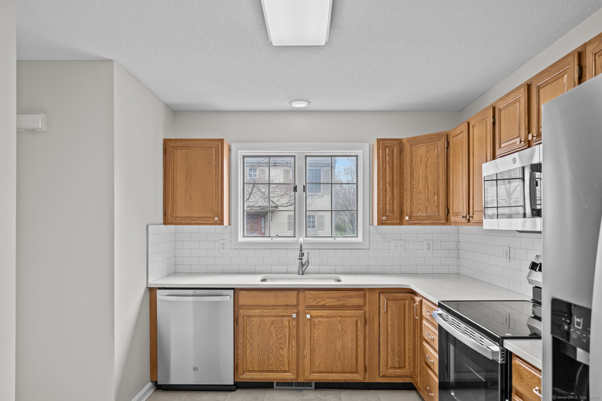 34 Elderkin Crossing #34, Norwich, Connecticut image 7