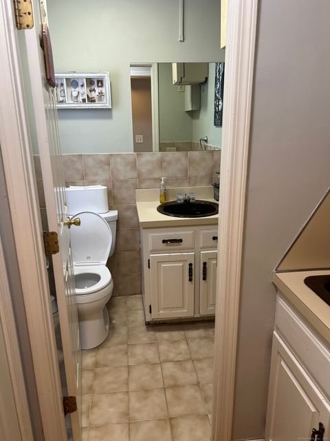 Tiny photo for 433 Meadow Street #433, Fairfield, CT 06824 (MLS # 24136136)
