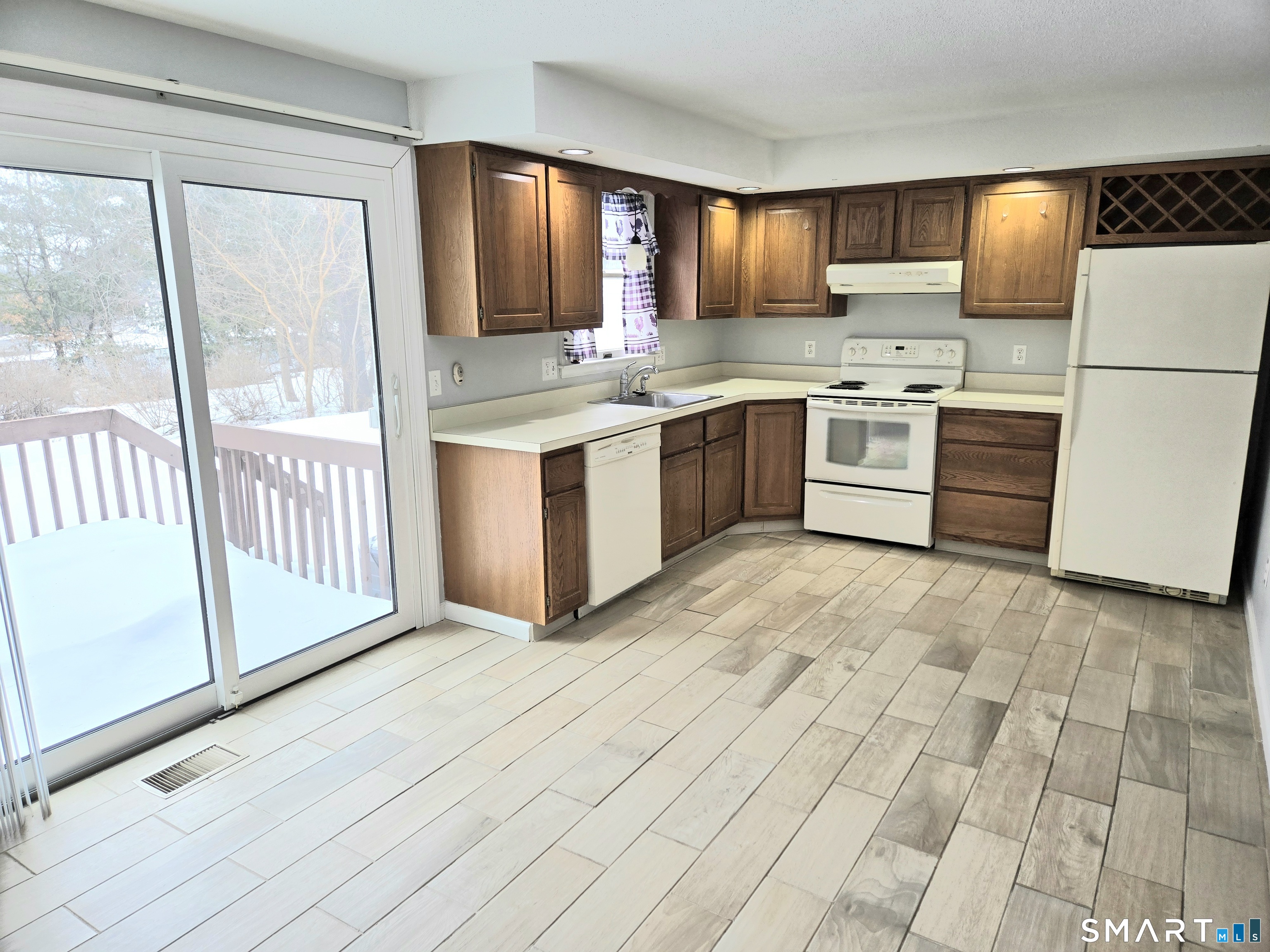 18 McIntosh Circle 18