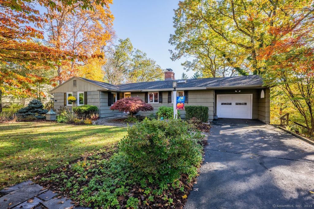 Photo of 70 Trailsend Drive, Canton, CT 06019 (MLS # 24133357)