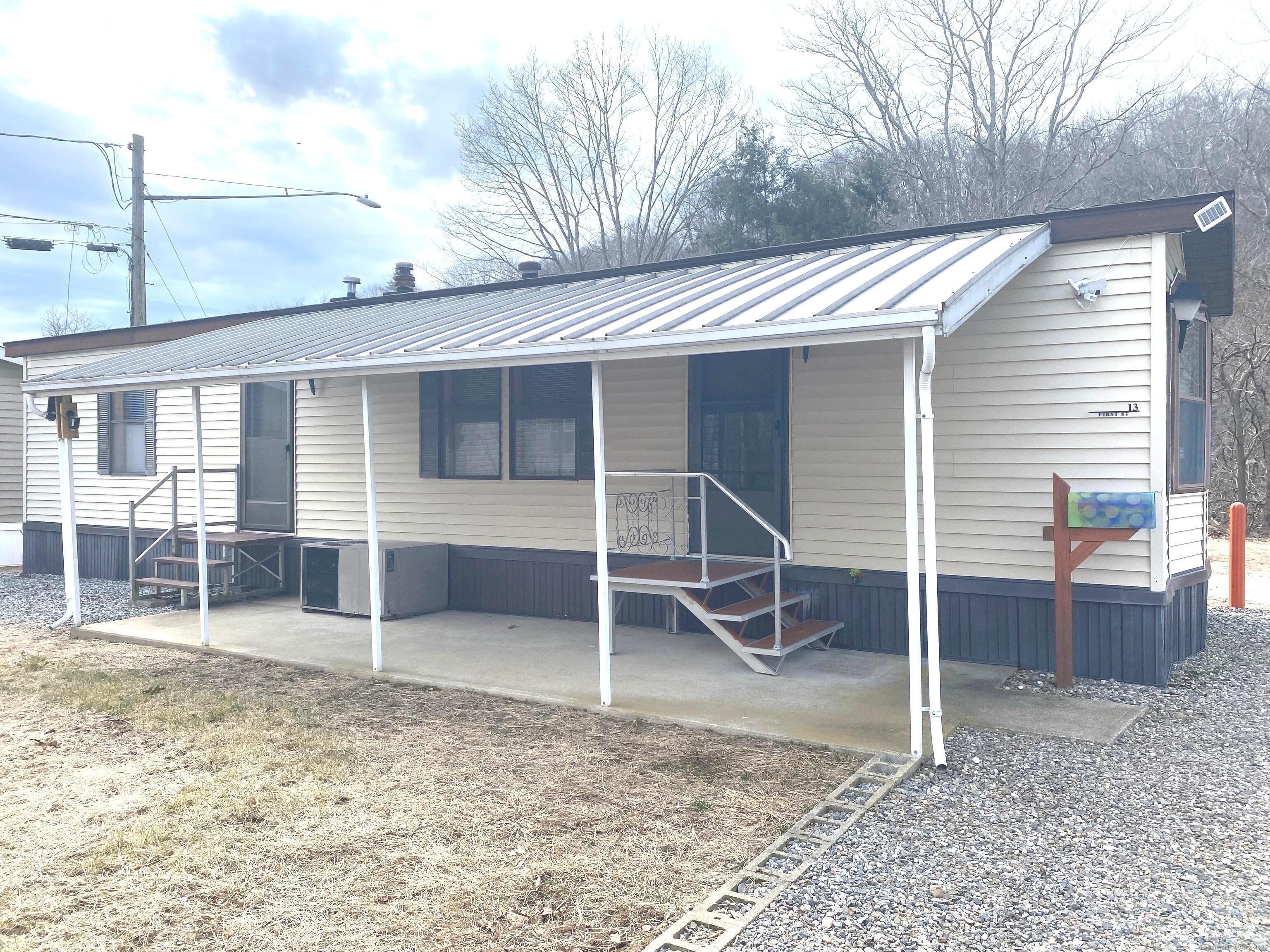 13 1st Street, Beacon Falls, Connecticut image 9