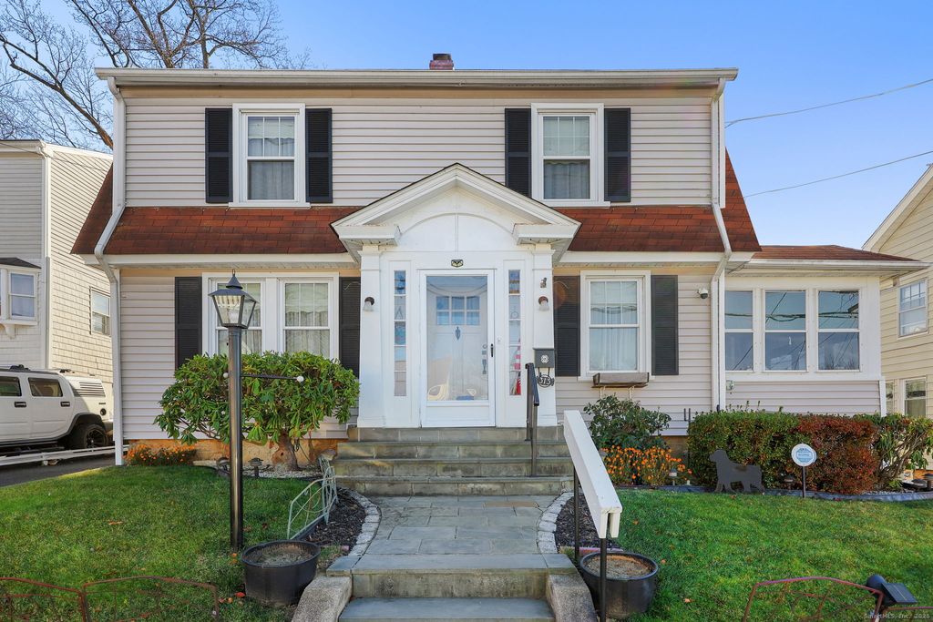 Photo of 315 Tesiny Avenue, Bridgeport, CT 06606 (MLS # 24143704)