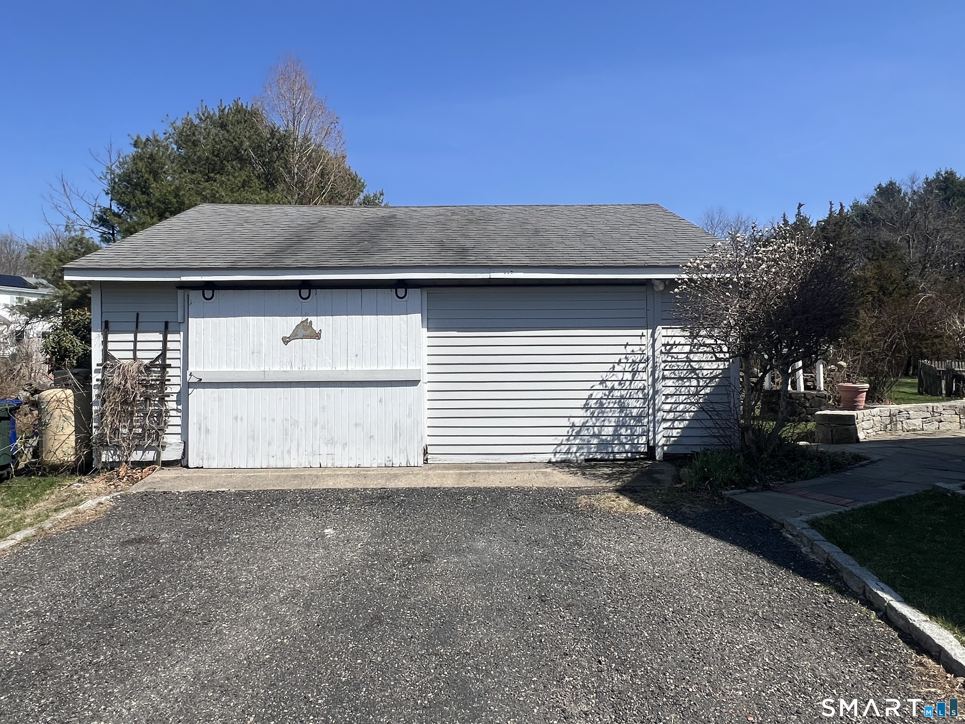 226 North Anguilla Road