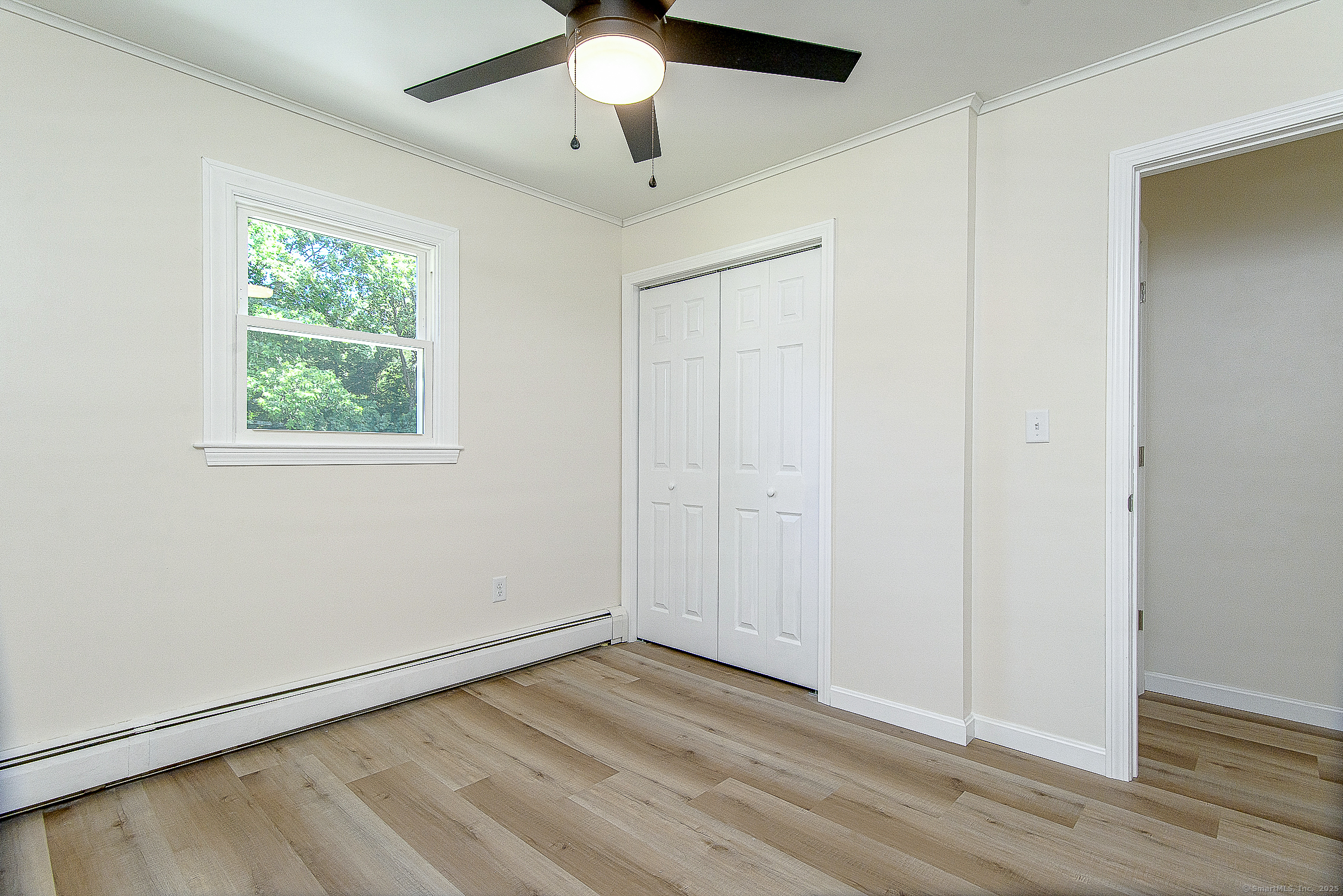 Killingly, Connecticut 06239, United States, 3 Bedrooms Bedrooms, ,2 BathroomsBathrooms,Residential,Pending,201609