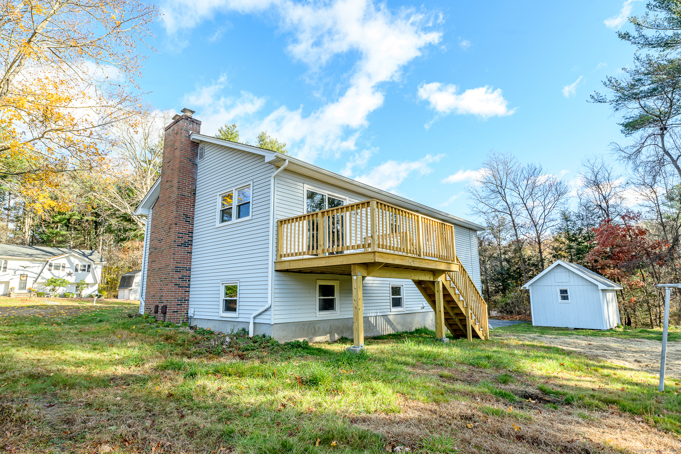 Killingly, Connecticut 06239, United States, 3 Bedrooms Bedrooms, ,2 BathroomsBathrooms,Residential,Pending,201609