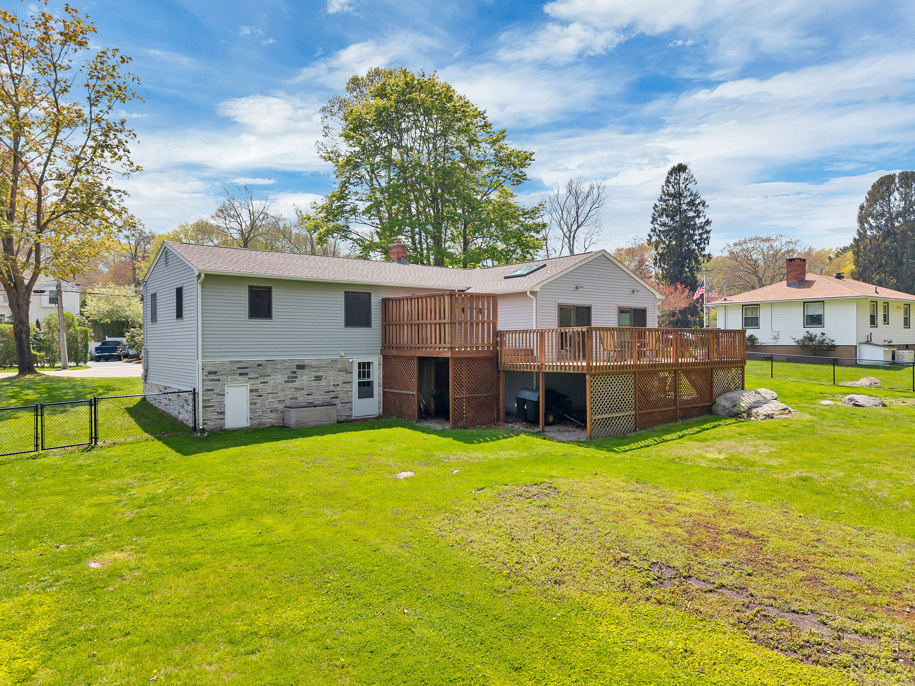 7 Old Black Point Road, East Lyme, Connecticut image 28