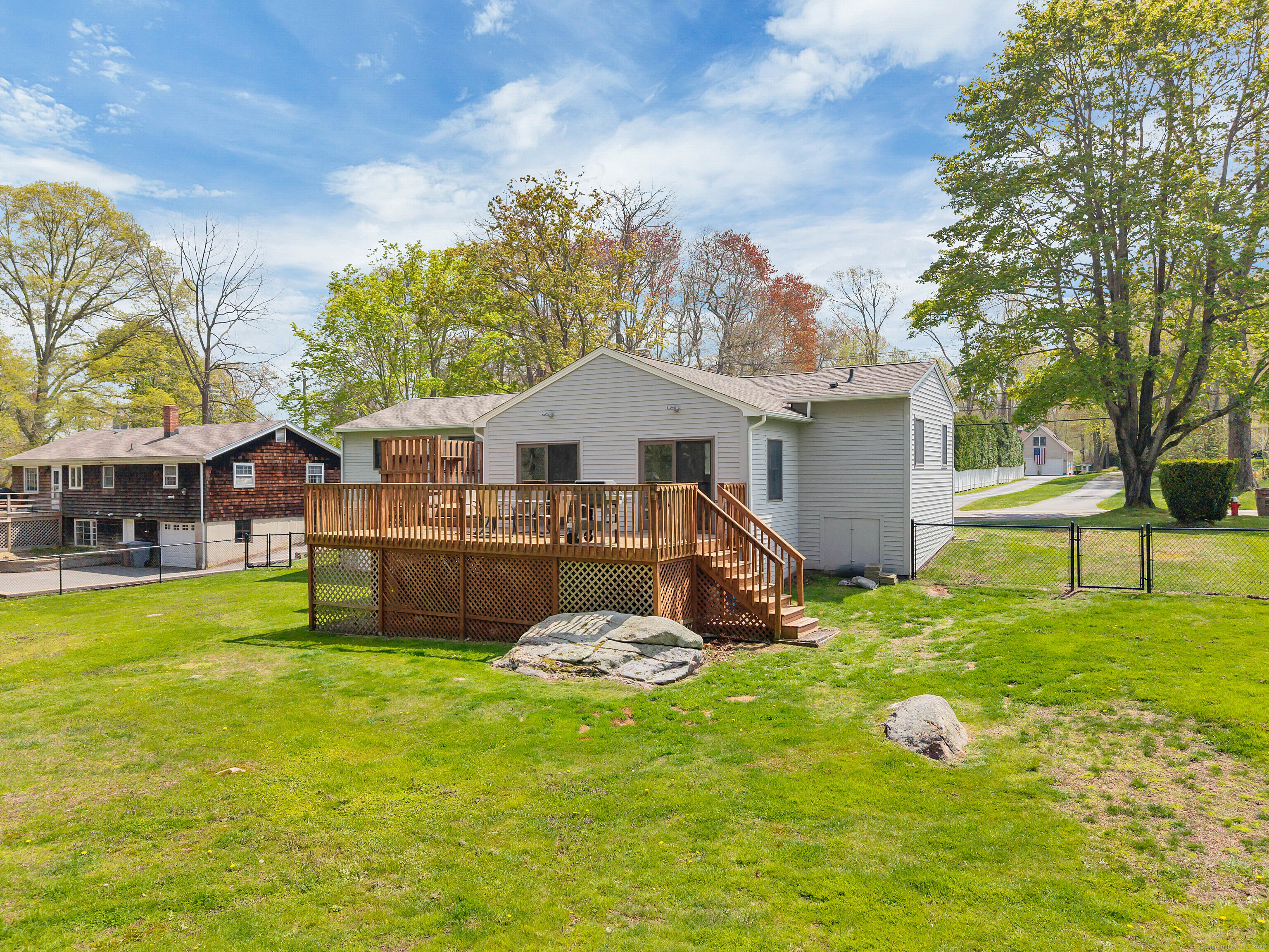 7 Old Black Point Road, East Lyme, Connecticut image 29