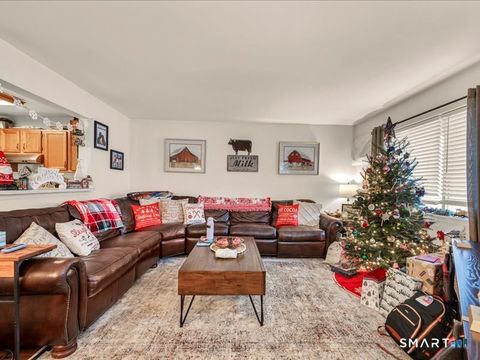 Tiny photo for 75 Willow Springs #75, New Milford, CT 06776 (MLS # 24151053)