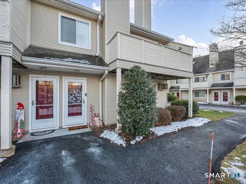 Tiny photo for 75 Willow Springs #75, New Milford, CT 06776 (MLS # 24151053)