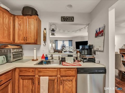 Tiny photo for 75 Willow Springs #75, New Milford, CT 06776 (MLS # 24151053)