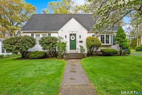 Photo of 27 Theroux Avenue, Waterbury, CT 06708 (MLS # 24173190)