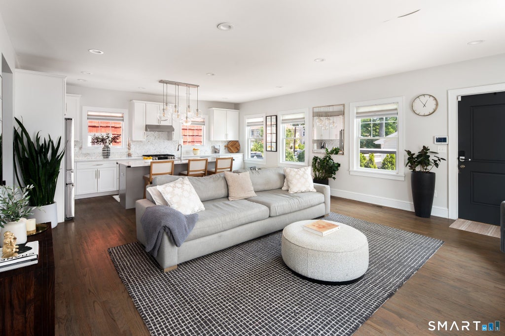 Photo of 994 Shippan Avenue #B, Stamford, CT 06902 (MLS # 24194947)