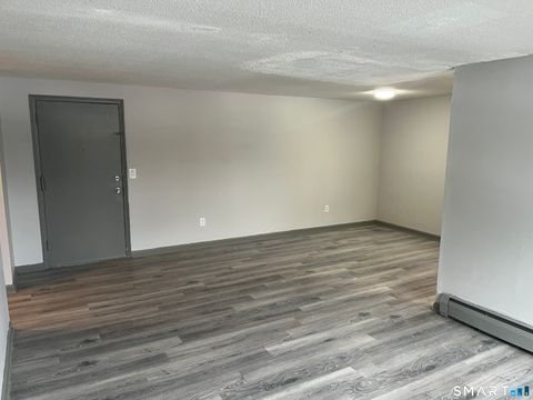 Tiny photo for 32 Cook Avenue #B21, Meriden, CT 06451 (MLS # 24153972)