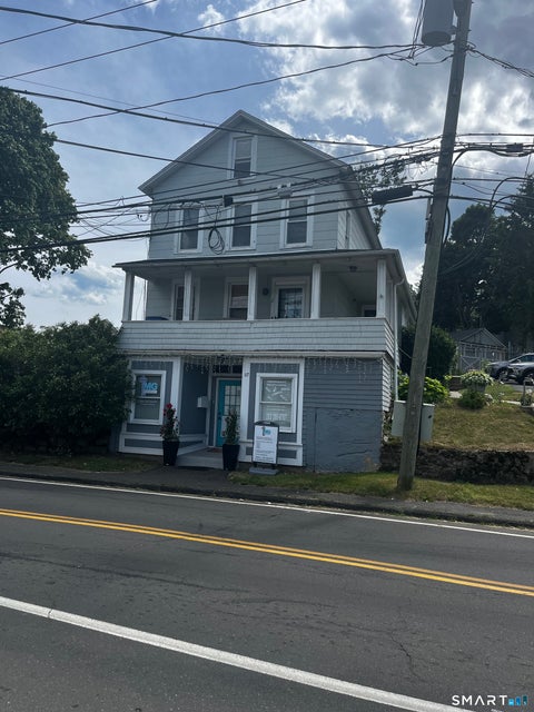Multifamily For Rent - 117 W Cedar Street #SECOND FLOOR<br/> Norwalk, CT 06854